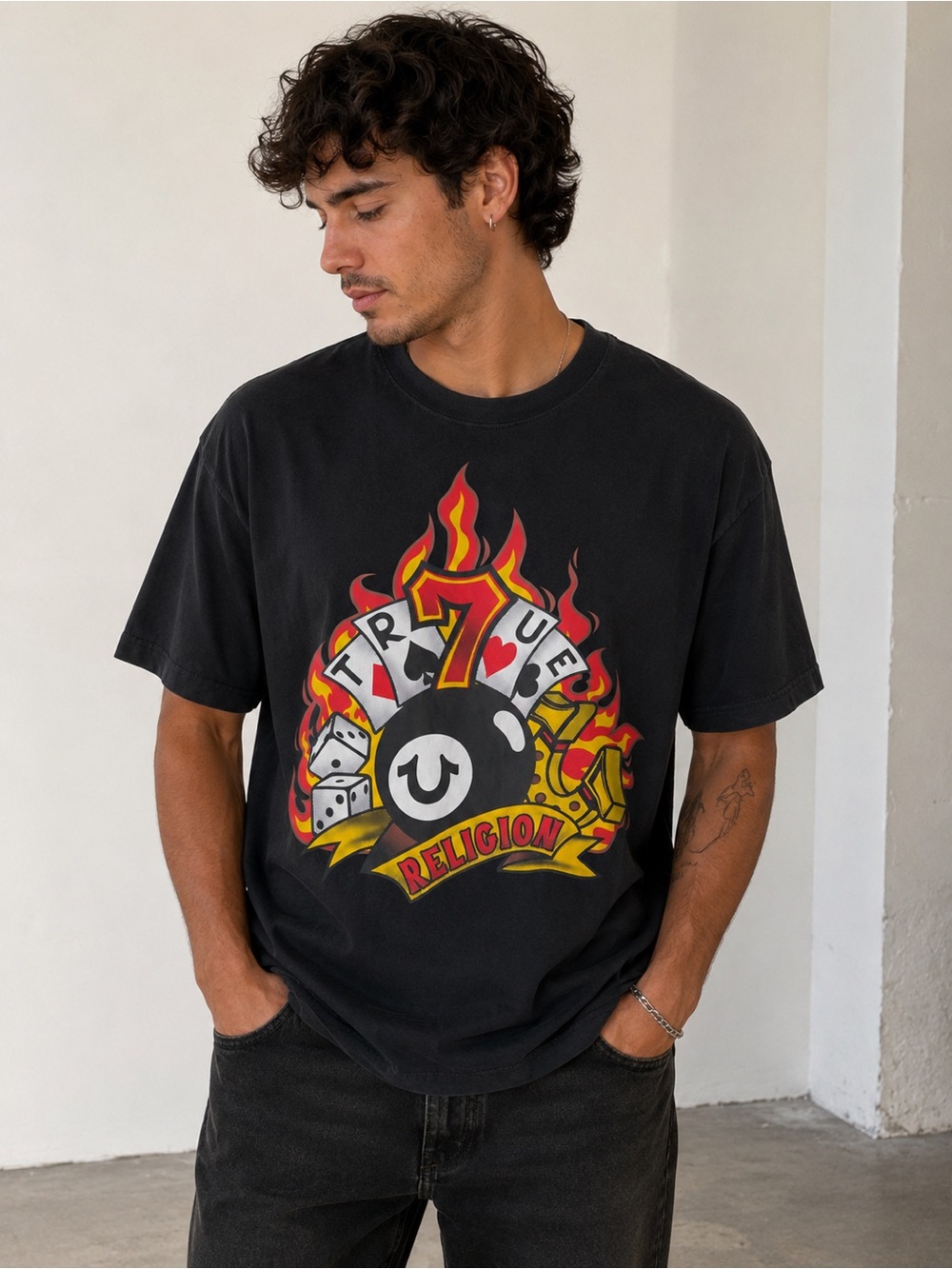 True Religion Graphic Flame Casino Dice T-Shirt Black Small Y2K Streetwear Tee
